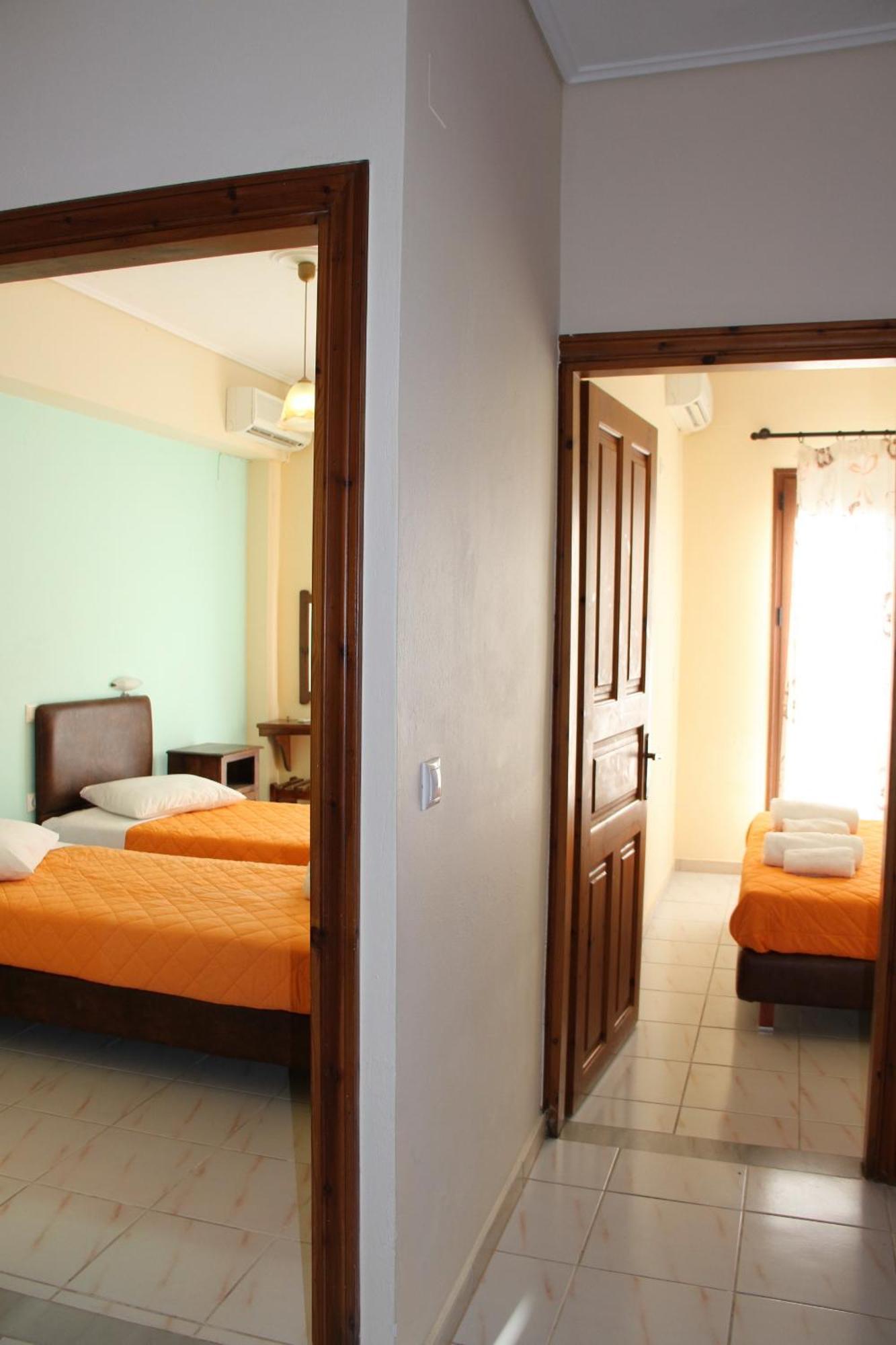 Vicky Apartments Nikiana Cameră foto